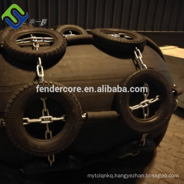 Floatable pneumatic rubber fender for ship and dock